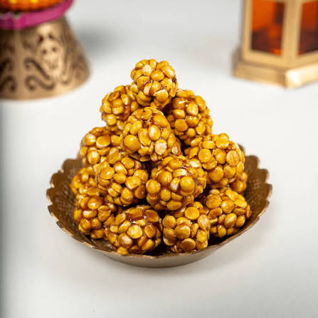 Traditional Pottukadalai Urundai – South Indian Sweet