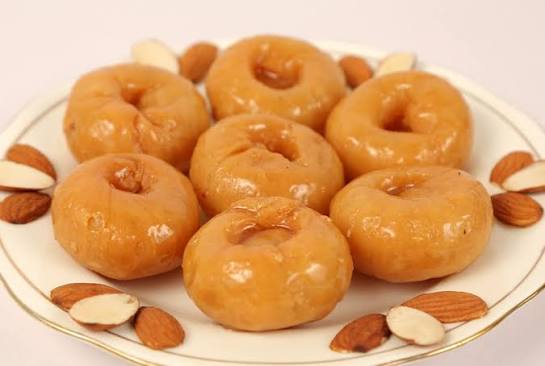 Traditional Badusha – Indian Sweet